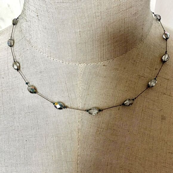Clear beaded  necklace - Picture 1 of 8